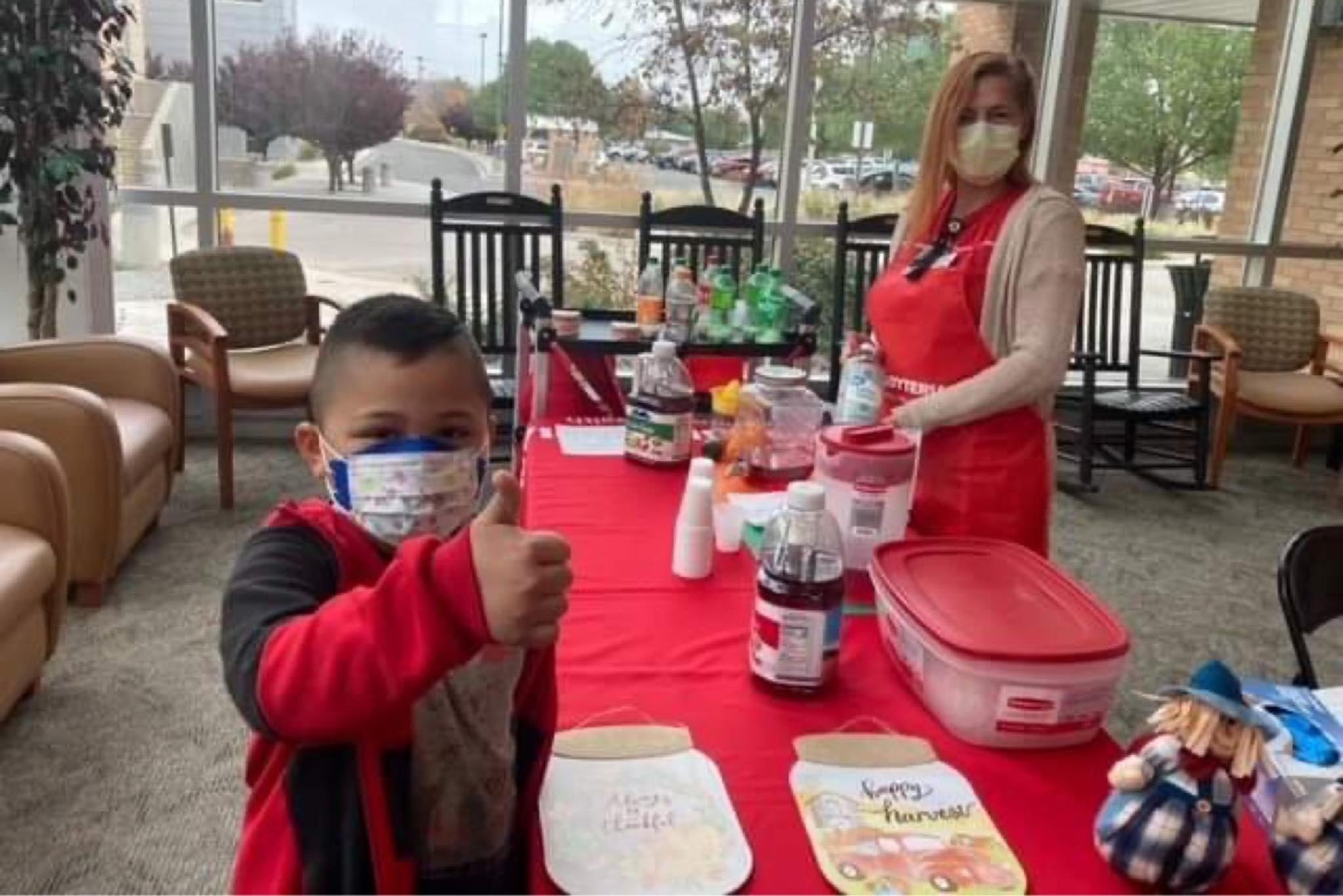 367498521_272571655504768_5419635224881596384_n young boy giving thumbs up