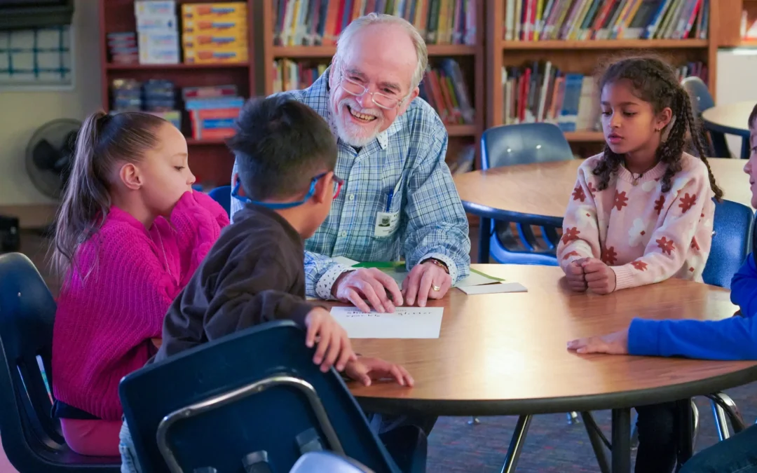 Santa Fe Public Schools Expands Volunteer Program in Collaboration with the City of Santa Fe